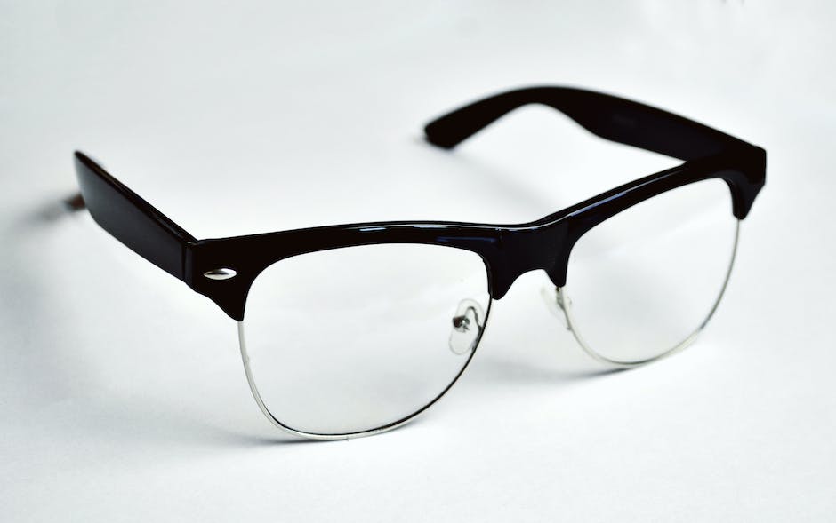 Jak skutecznie naprawić uszkodzone okulary?